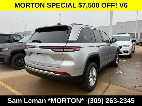 New 2025 Jeep Grand Cherokee Laredo X AWD/4WD image 8