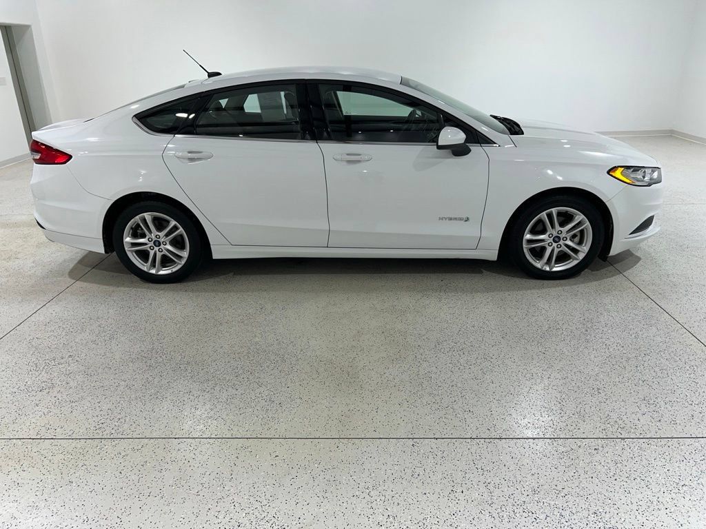 Used 2018 Ford Fusion S FWD image 6
