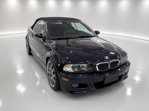 Used 2004 BMW M3 Convertible RWD image 3