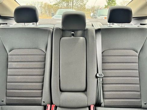 Used 2020 Ford Fusion SE image 16