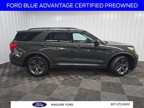 Used 2024 Ford Explorer XLT w/ Equipment Group 202A AWD/4WD image 3
