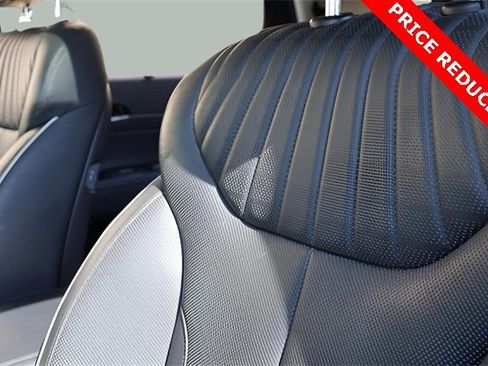Used 2023 Hyundai Palisade Limited image 12