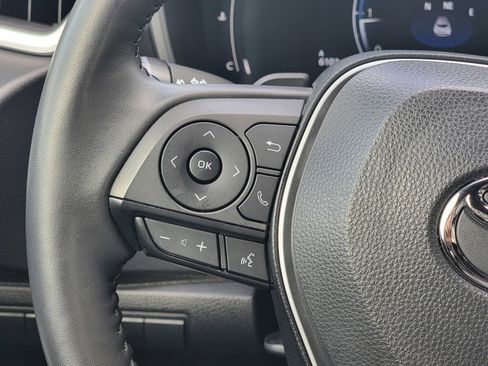 Used 2023 Toyota Corolla XSE image 28