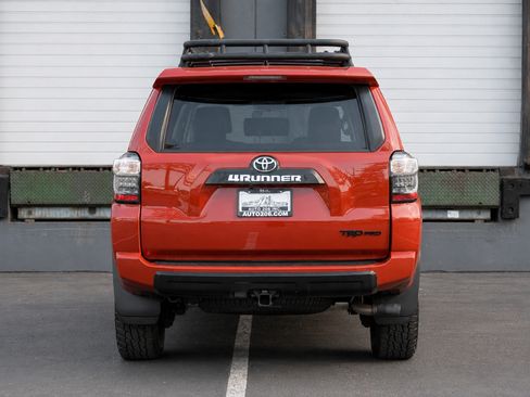 Used 2024 Toyota 4Runner TRD Pro AWD/4WD image 4