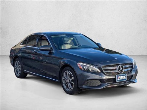 Used 2016 Mercedes-Benz C 300 4MATIC Sedan image 3