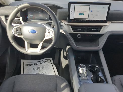 New 2026 Ford Explorer Active image 47
