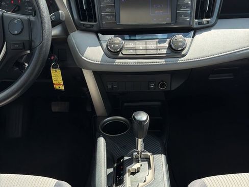 Used 2013 Toyota RAV4 XLE FWD image 21