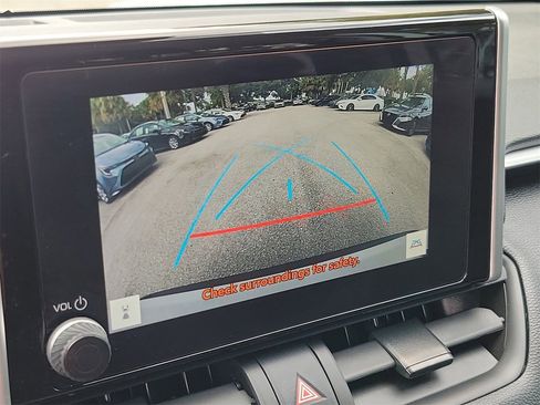 Used 2025 Toyota RAV4 LE image 25