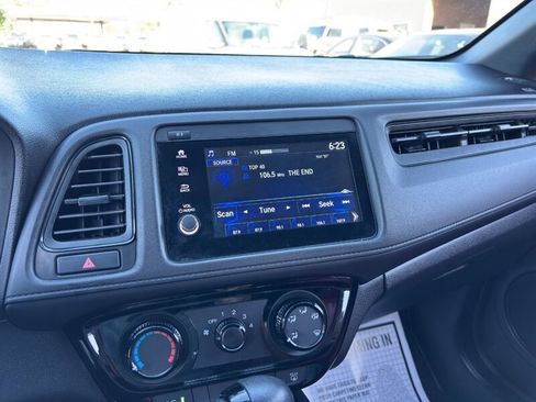 Used 2021 Honda HR-V Sport image 19