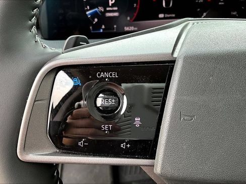 Certified 2025 Nissan Murano SV AWD/4WD image 24