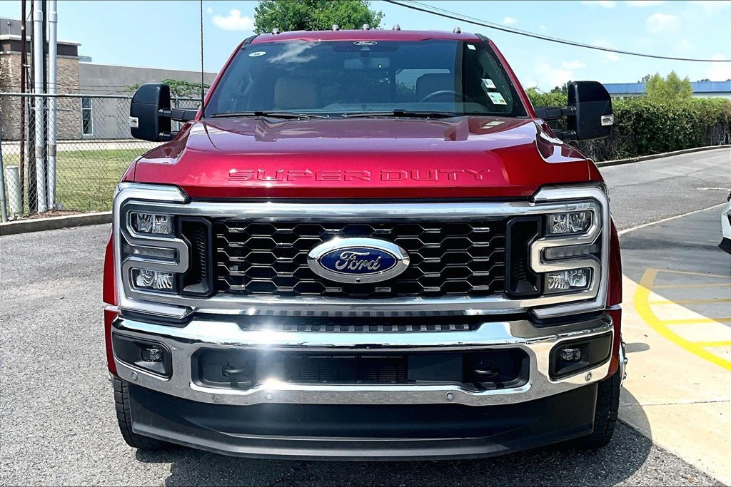 Certified 2026 Ford F450 Lariat w/ Lariat Premium Package AWD/4WD image 2