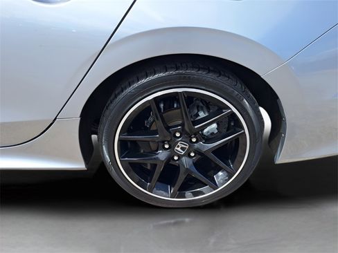 Used 2022 Honda Civic Sport image 24