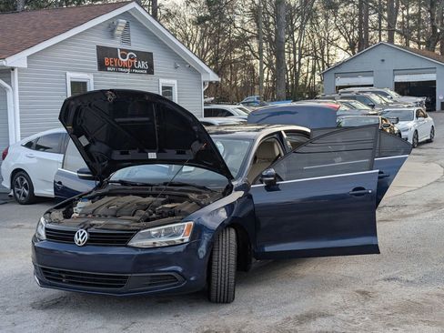 Used 2013 Volkswagen Jetta SE image 7