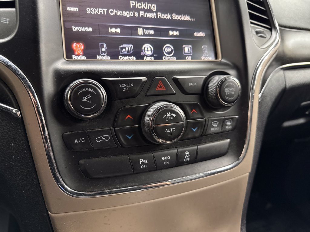 Used 2015 Jeep Grand Cherokee Limited AWD/4WD image 23