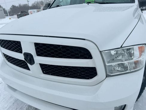 Used 2013 RAM 1500 Express image 11