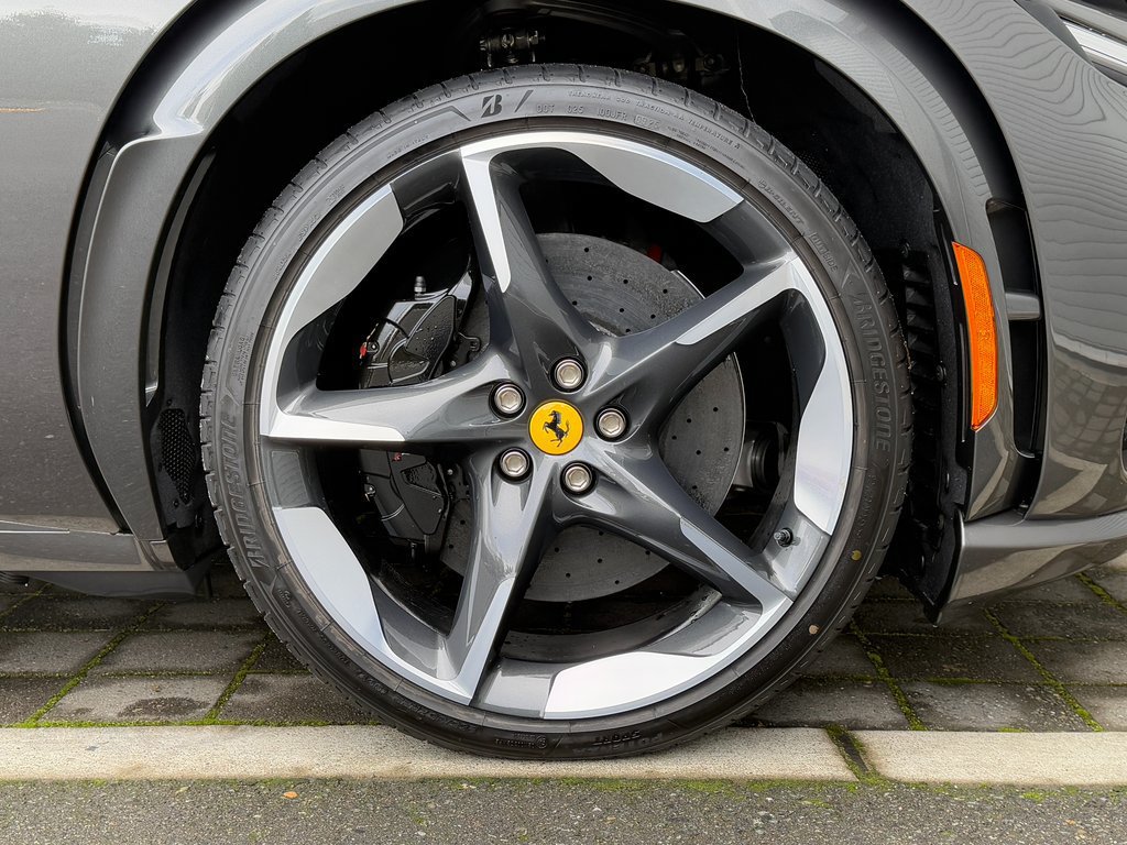 Used 2026 Ferrari Purosangue AWD/4WD image 4