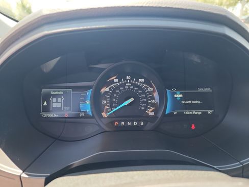 Used 2022 Ford Edge SEL w/ Sport Appearance Package AWD/4WD image 11