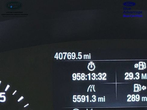 Certified 2022 Ford Escape SEL AWD/4WD image 32
