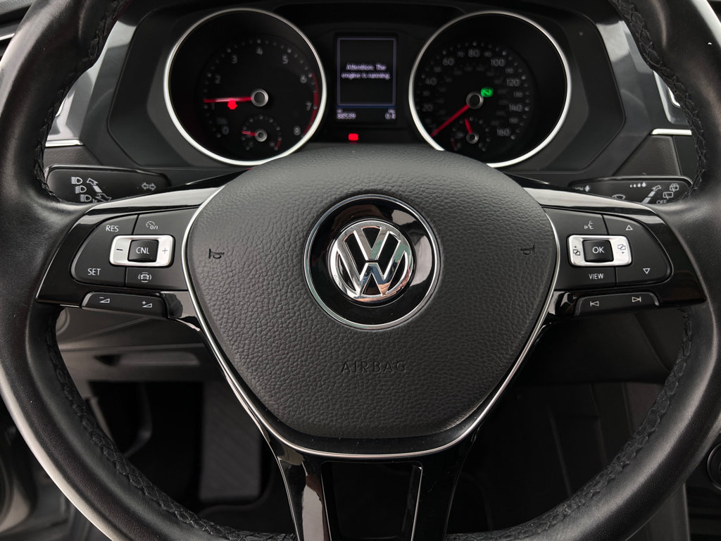 Used 2019 Volkswagen Tiguan SE AWD/4WD image 16