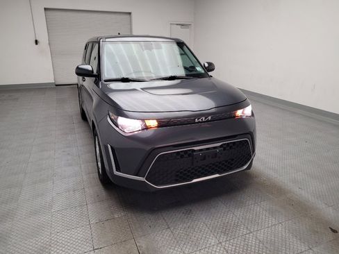 Used 2023 Kia Soul LX w/ Option Group 015 FWD image 14