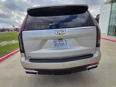 Used 2023 Cadillac Escalade Premium Luxury w/ LPO, Floor Liner Package image 4