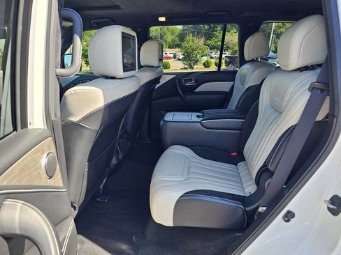 Used 2019 INFINITI QX80 Limited w/ All-Season Package AWD/4WD image 33