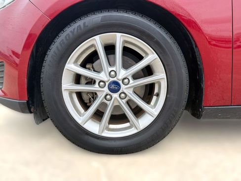 Used 2016 Ford Focus SE FWD image 47