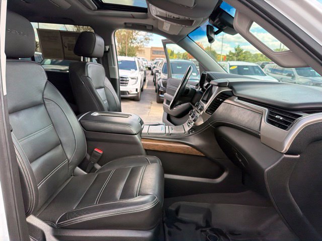 Used 2019 GMC Yukon XL Denali w/ Open Road Package AWD/4WD image 32