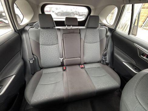 Used 2024 Toyota RAV4 XLE image 39