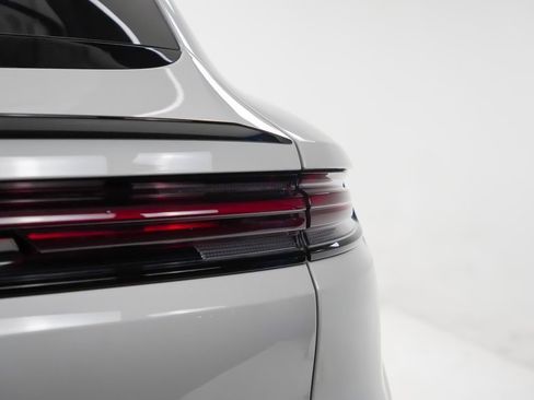 Certified 2025 Porsche Cayenne S image 12