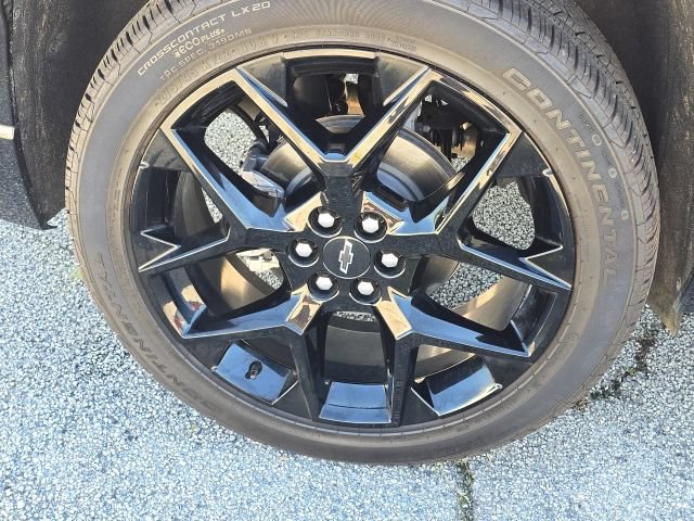 Used 2025 Chevrolet Traverse RS FWD image 10
