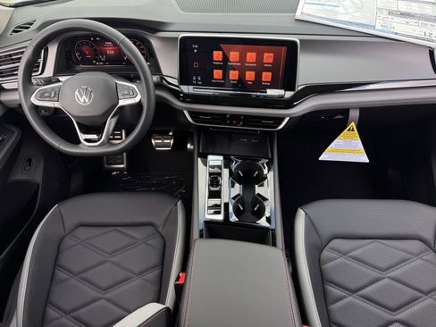 New 2026 Volkswagen Atlas Peak Edition AWD/4WD image 15