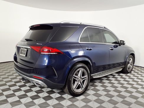 Used 2021 Mercedes-Benz GLE 350 4MATIC image 4