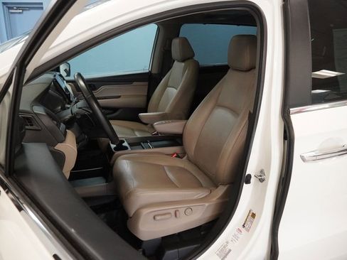 Used 2019 Honda Odyssey EX-L image 14