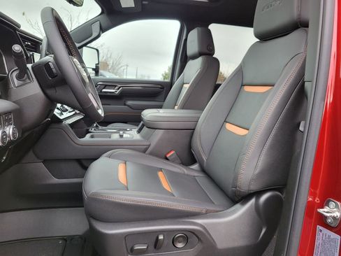 New 2026 GMC Sierra 2500 AT4 w/ AT4 Premium Plus Package image 4