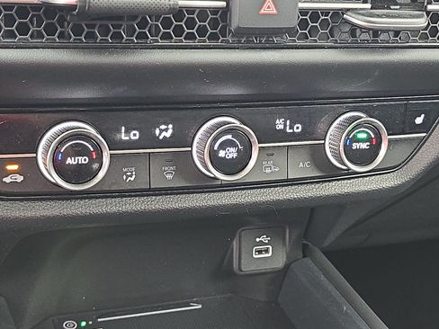 Used 2025 Honda HR-V EX-L image 23