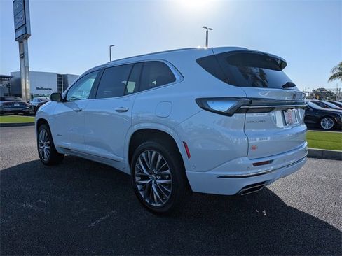 New 2026 Buick Enclave Avenir w/ Super Cruise Package image 6
