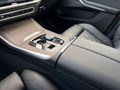 New 2026 BMW X5 xDrive50e w/ M Sport Package image 17