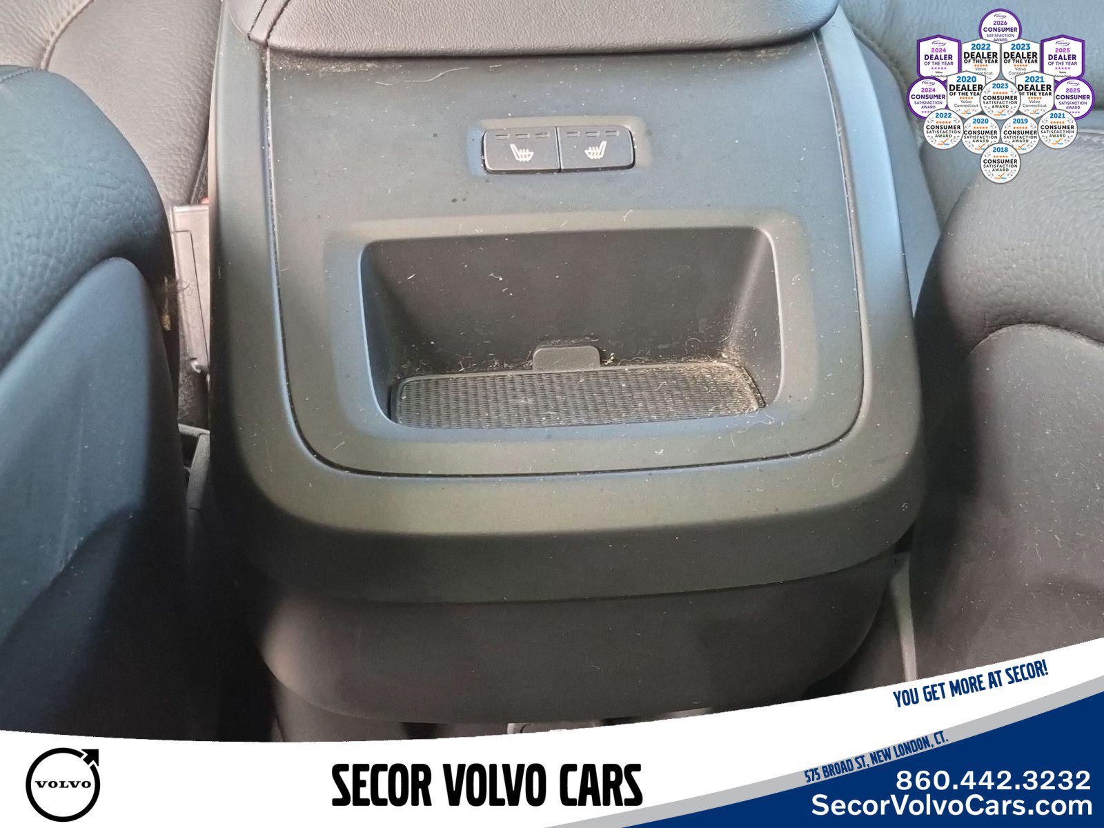 Certified 2023 Volvo XC60 B5 Plus w/ Climate Package AWD/4WD image 19