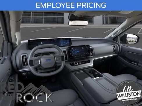 New 2026 Ford Expedition Max Active AWD/4WD image 9