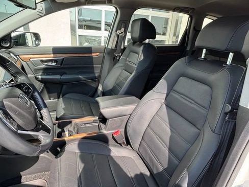 Used 2021 Honda CR-V Touring image 14