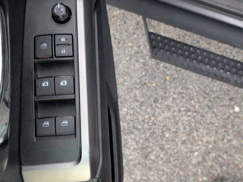 Used 2023 Toyota Tacoma Limited image 12