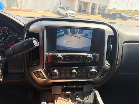 Used 2018 Chevrolet Silverado 1500 LTZ w/ Sport Package AWD/4WD image 11