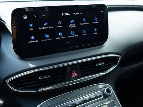 Used 2023 Hyundai Santa Fe SEL image 10