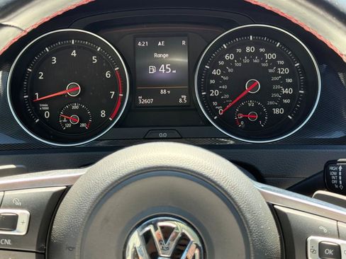 Used 2015 Volkswagen GTI S FWD image 11