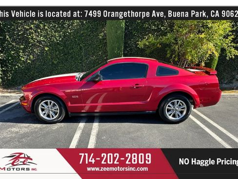 Used 2005 Ford Mustang Premium RWD image 10