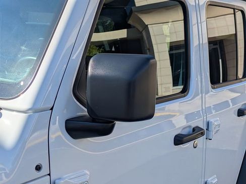 Used 2020 Jeep Wrangler Unlimited Sport image 11