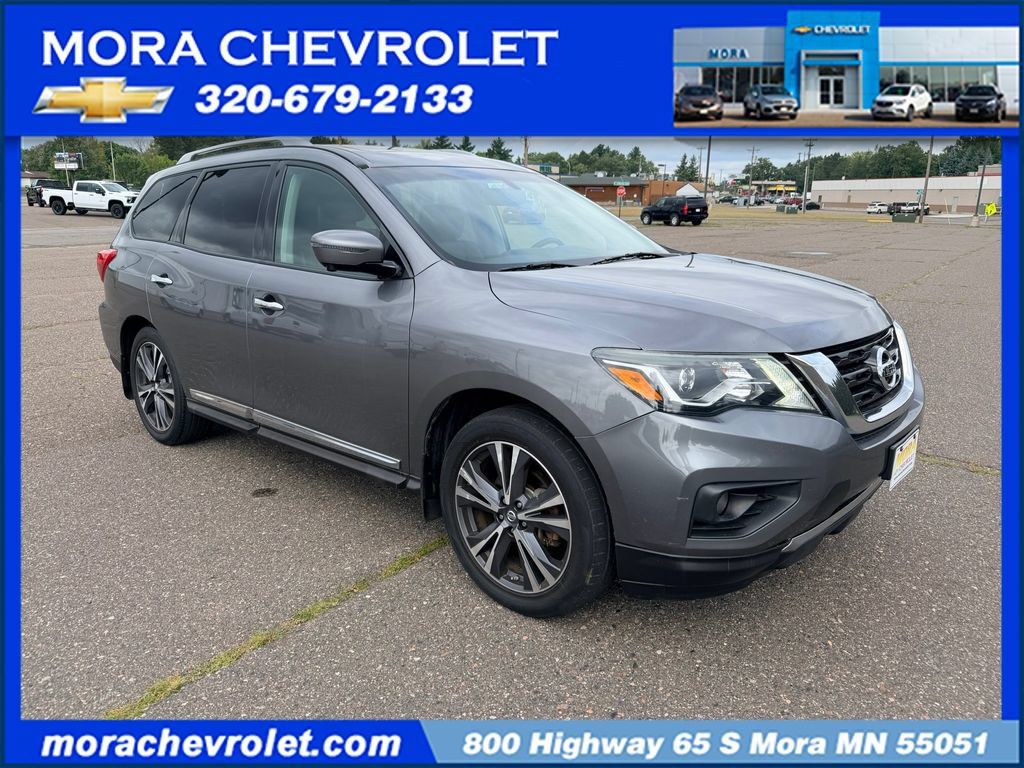 Used 2017 Nissan Pathfinder Platinum AWD/4WD image 1