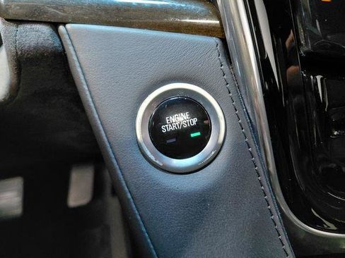 Certified 2018 Cadillac Escalade Platinum AWD/4WD image 43