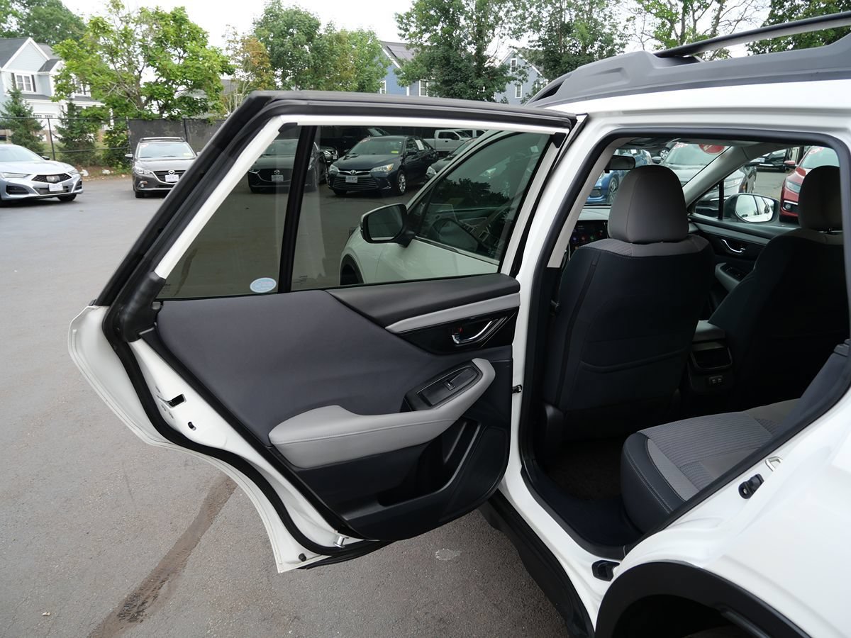 Used 2020 Subaru Outback Premium AWD/4WD image 28